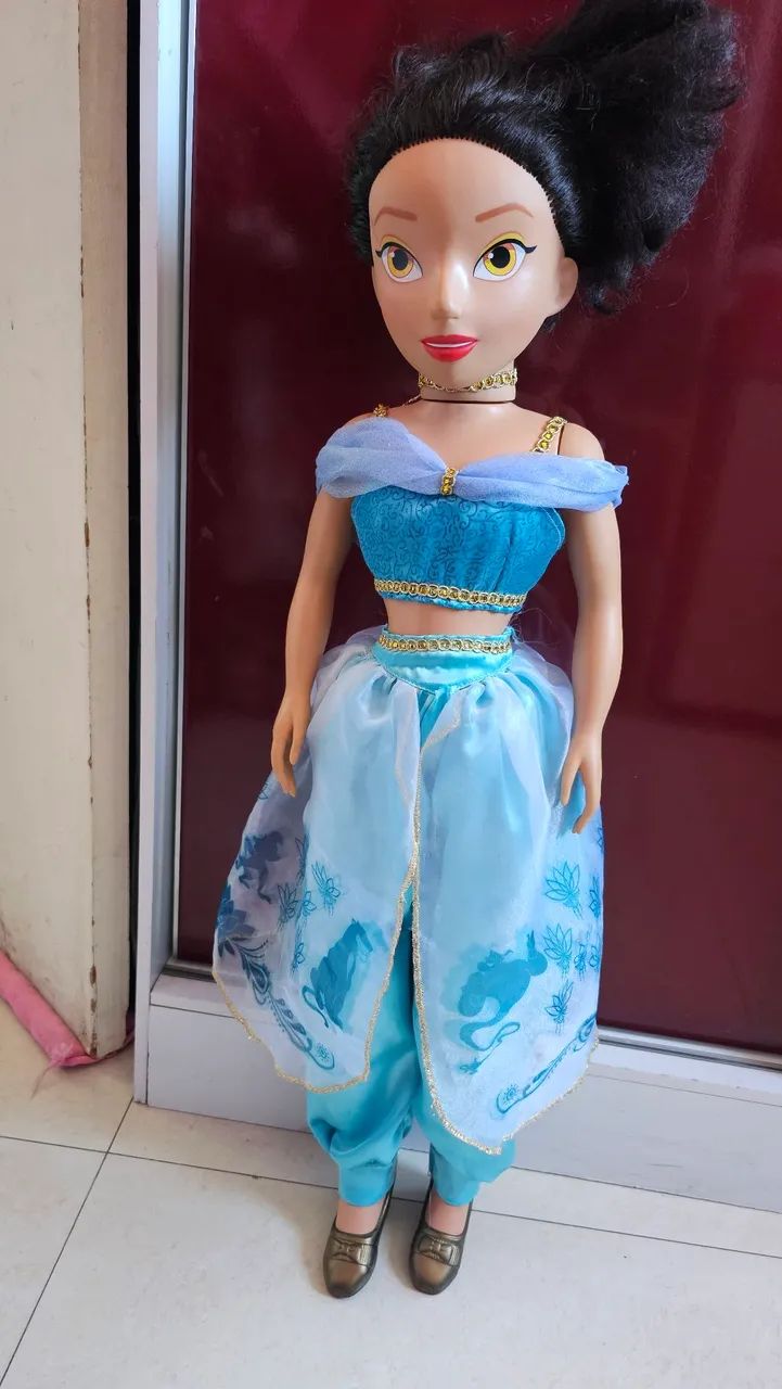 Boneca Jasmine Disney de 80cm - Brinquedos e Jogos - Jardim Refgio,  Sorocaba 1493224362 | OLX