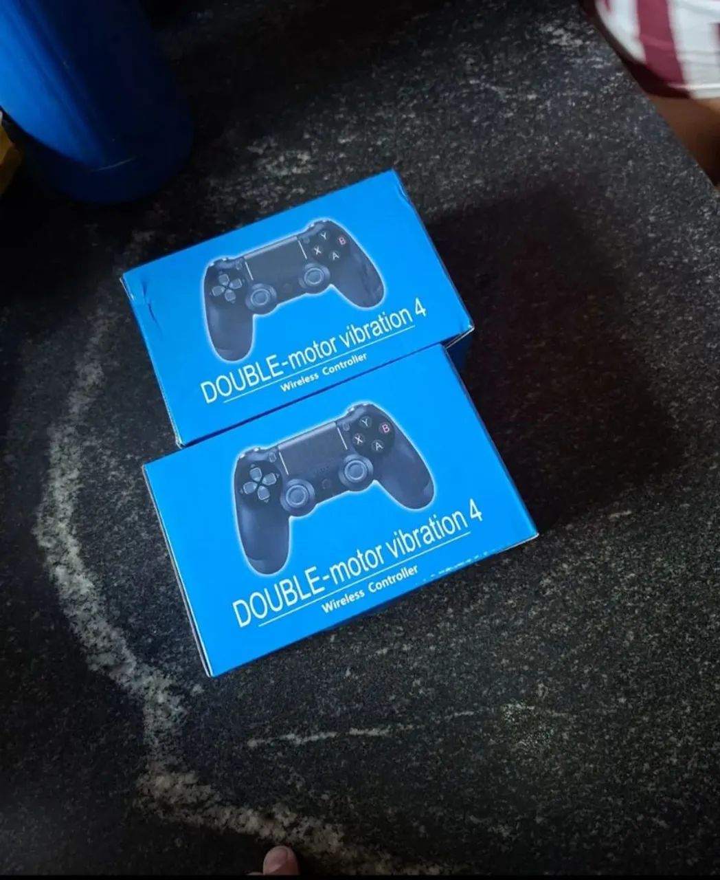 2 Controles para PS4, Pc, celular Android com vibração dubla