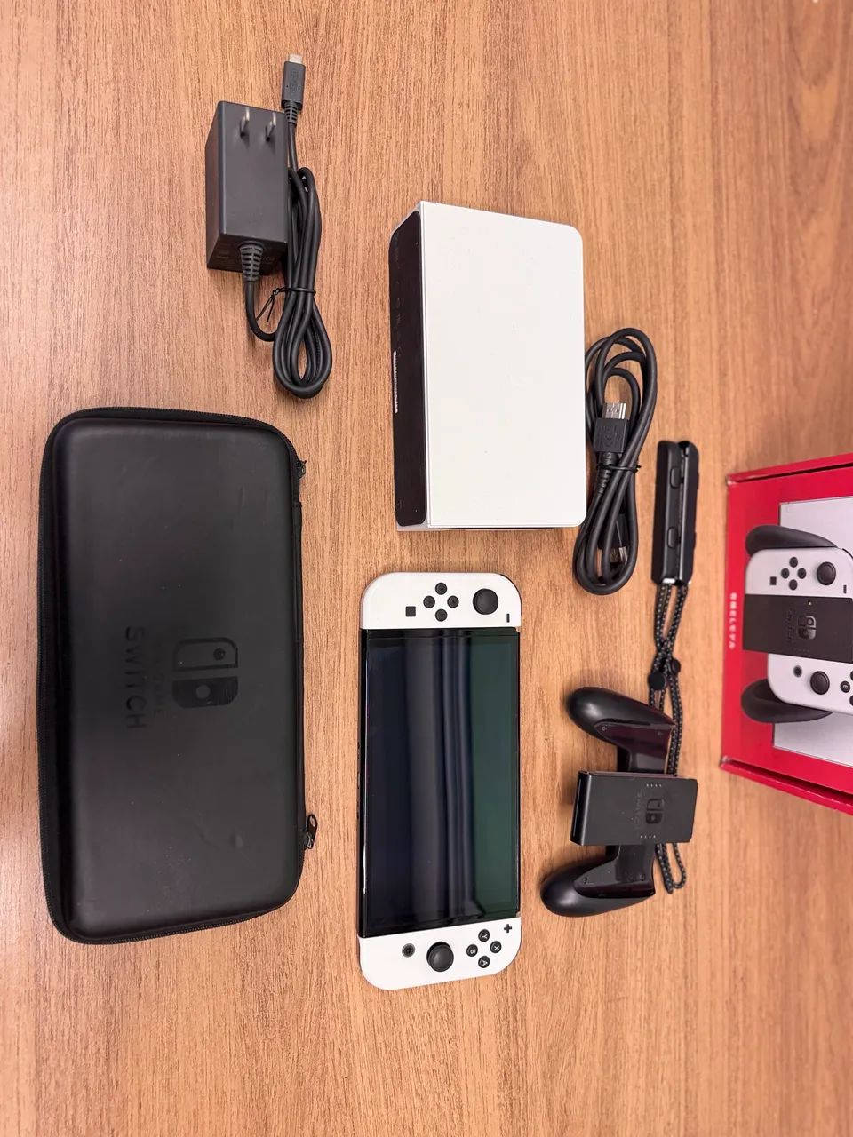Nintendo Switch Oled - completo (pouco uso) - Foto 2