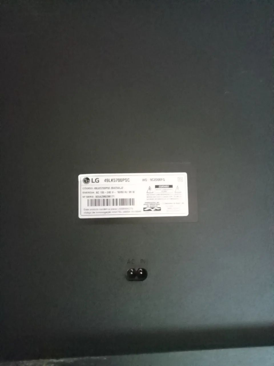 uma TV Smart 49 - Foto 2