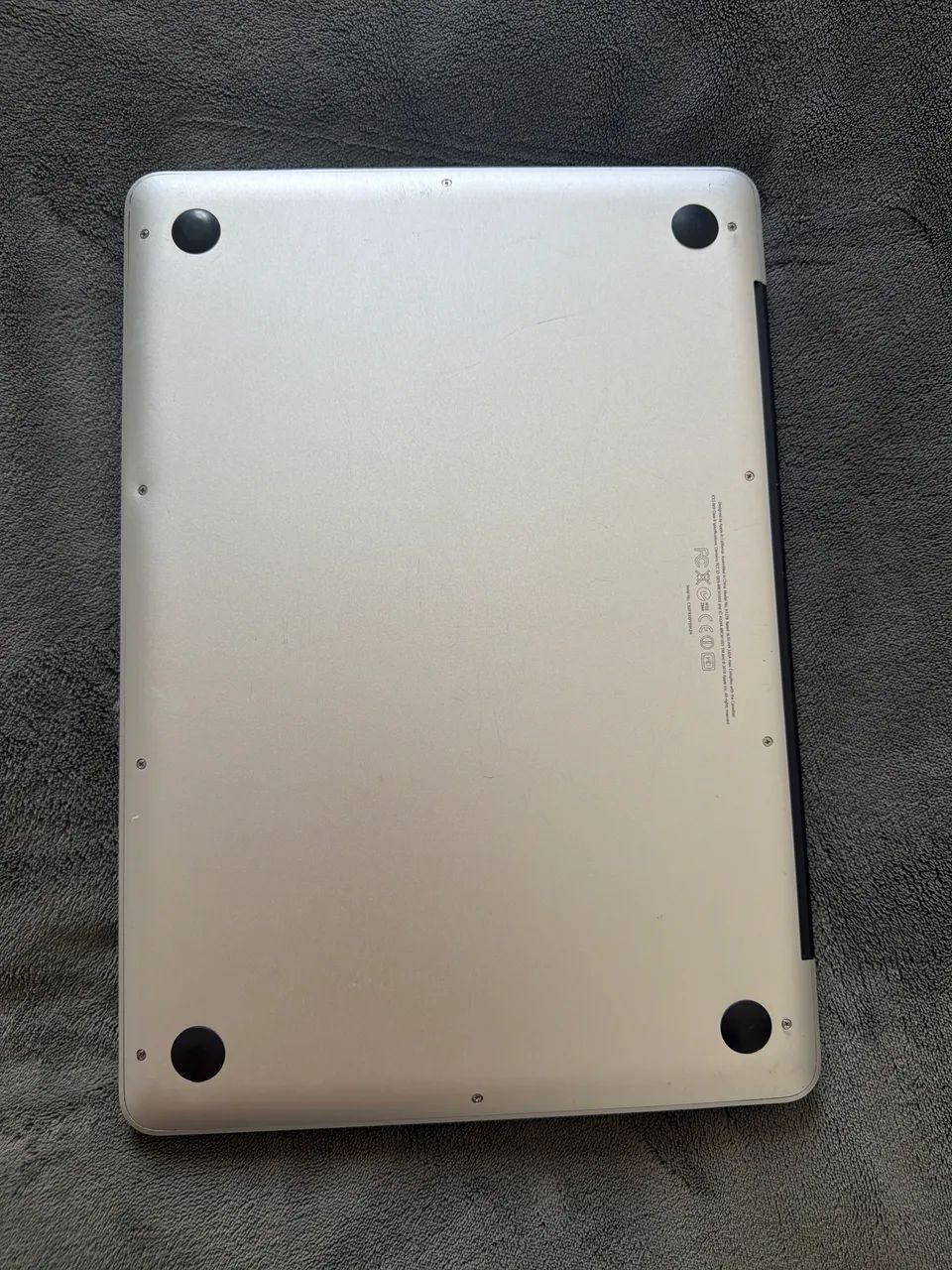 Macbook Pro 2011 (Retirada de Peças/Ou Conserto) LER ANÚNCIO - Foto 2