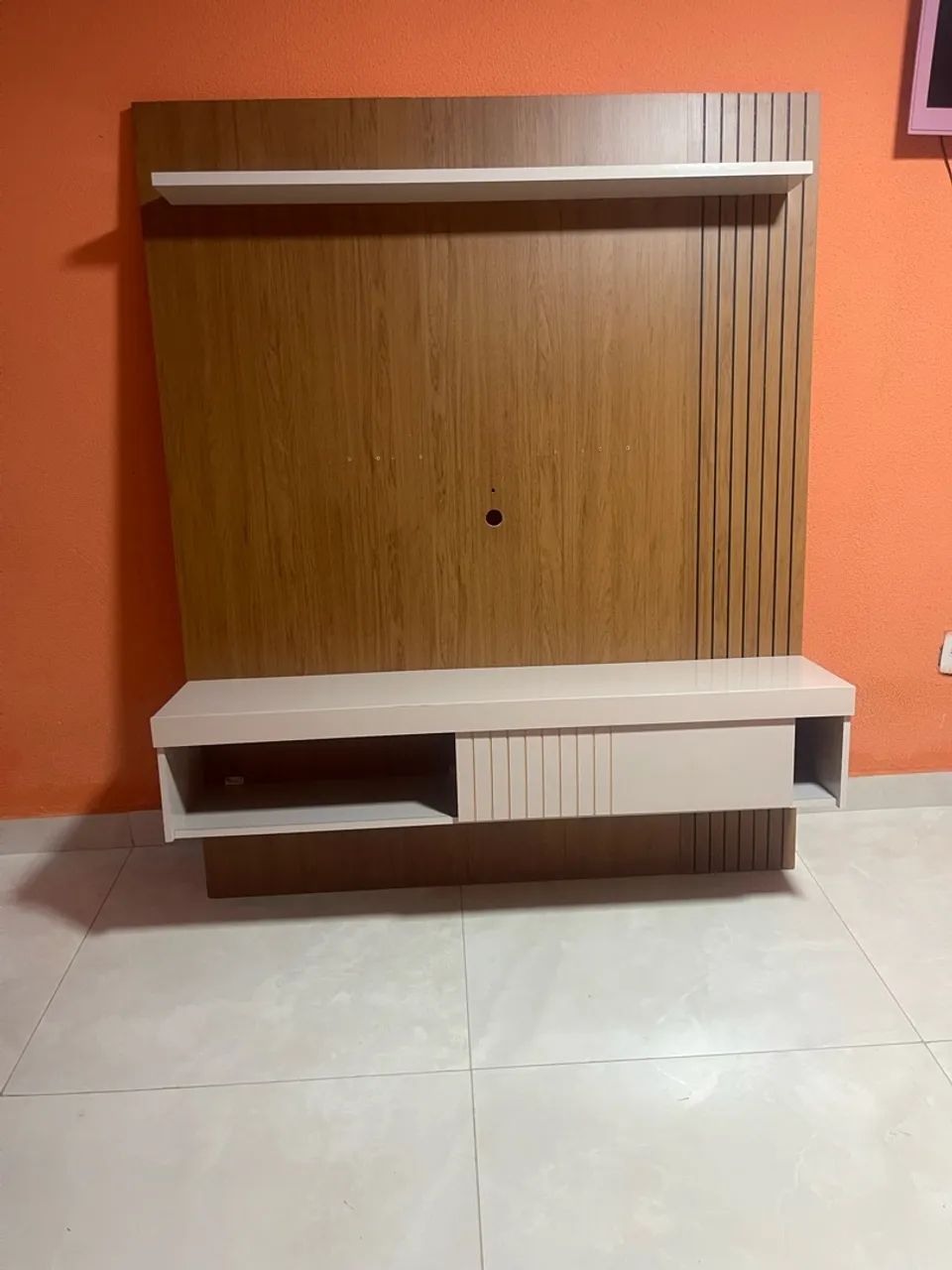 Vendo painel duas gavetas para tv de 70 polegadas 06 meses de uso  - Foto 3
