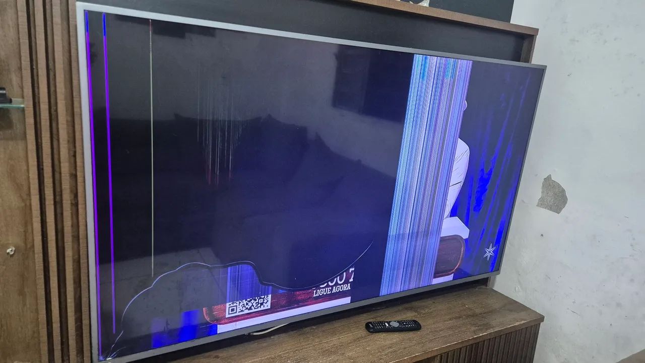 Tv philips de 70 polegadas usada apenas retiradas de peças - Foto 3
