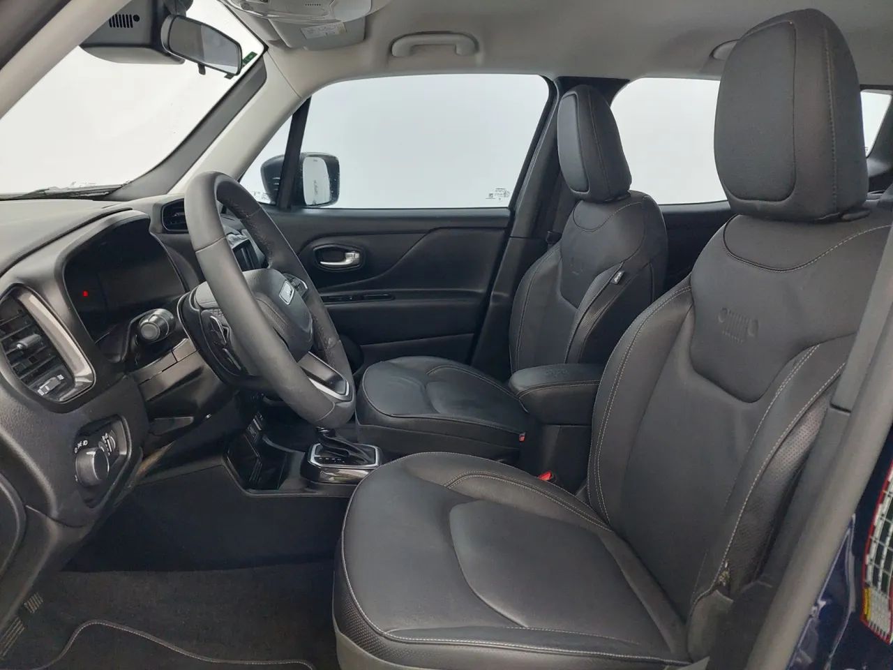 Jeep Renegade Long. T270 1.3 TB 4x2 Flex Aut., foto 16 de 18