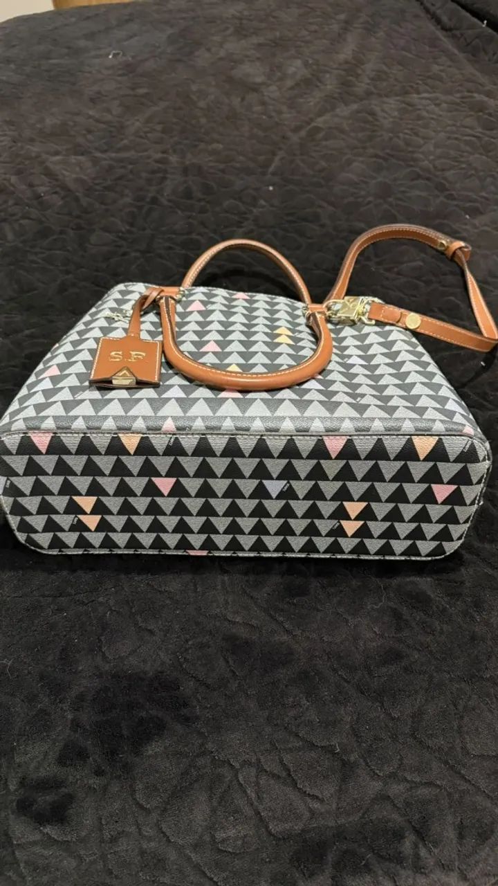 VENDO BOLSA SCHUTZ ORIGINAL - Foto 3