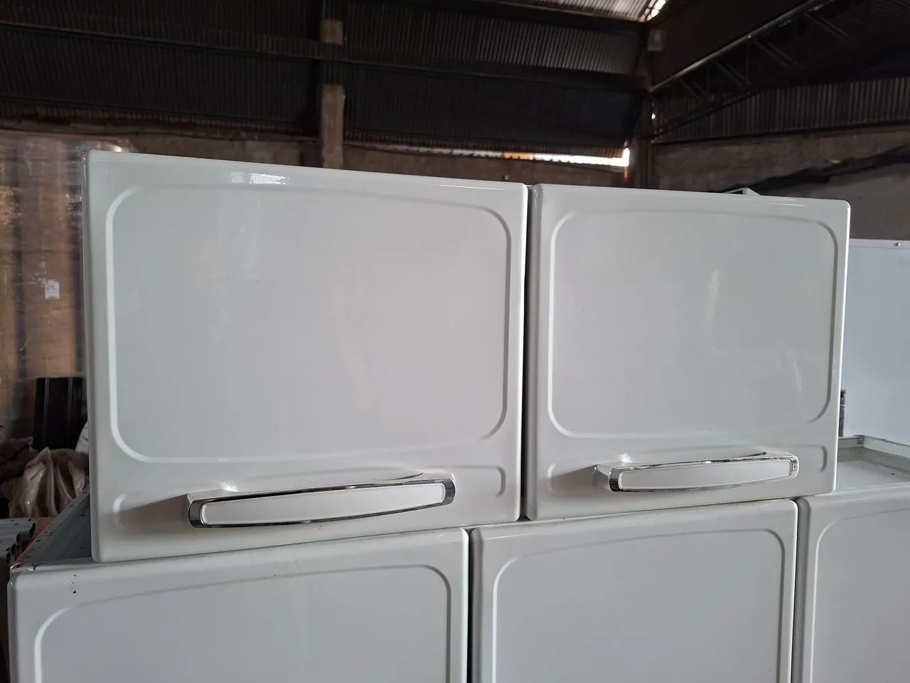 Armário aéreo 2 portas de aço Bertolini