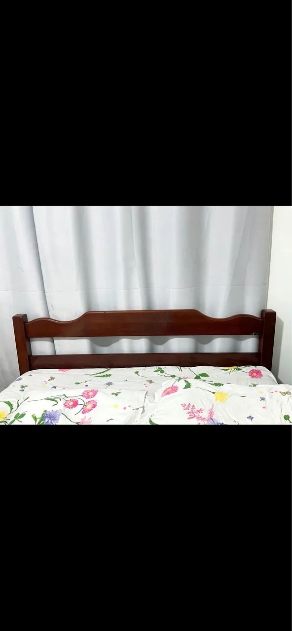 Cama de casal madeira de mogno