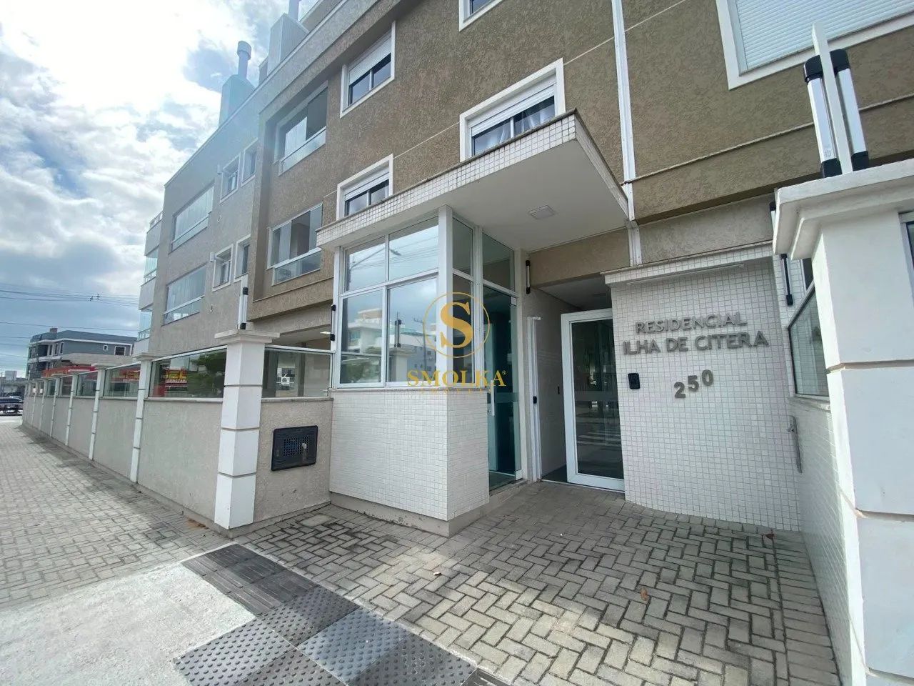 Ótimo apartamento semimobiliado nos Ingleses - Foto 3