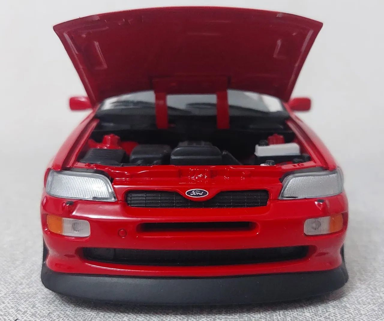 Miniatura 1:18 Escort - Foto 4