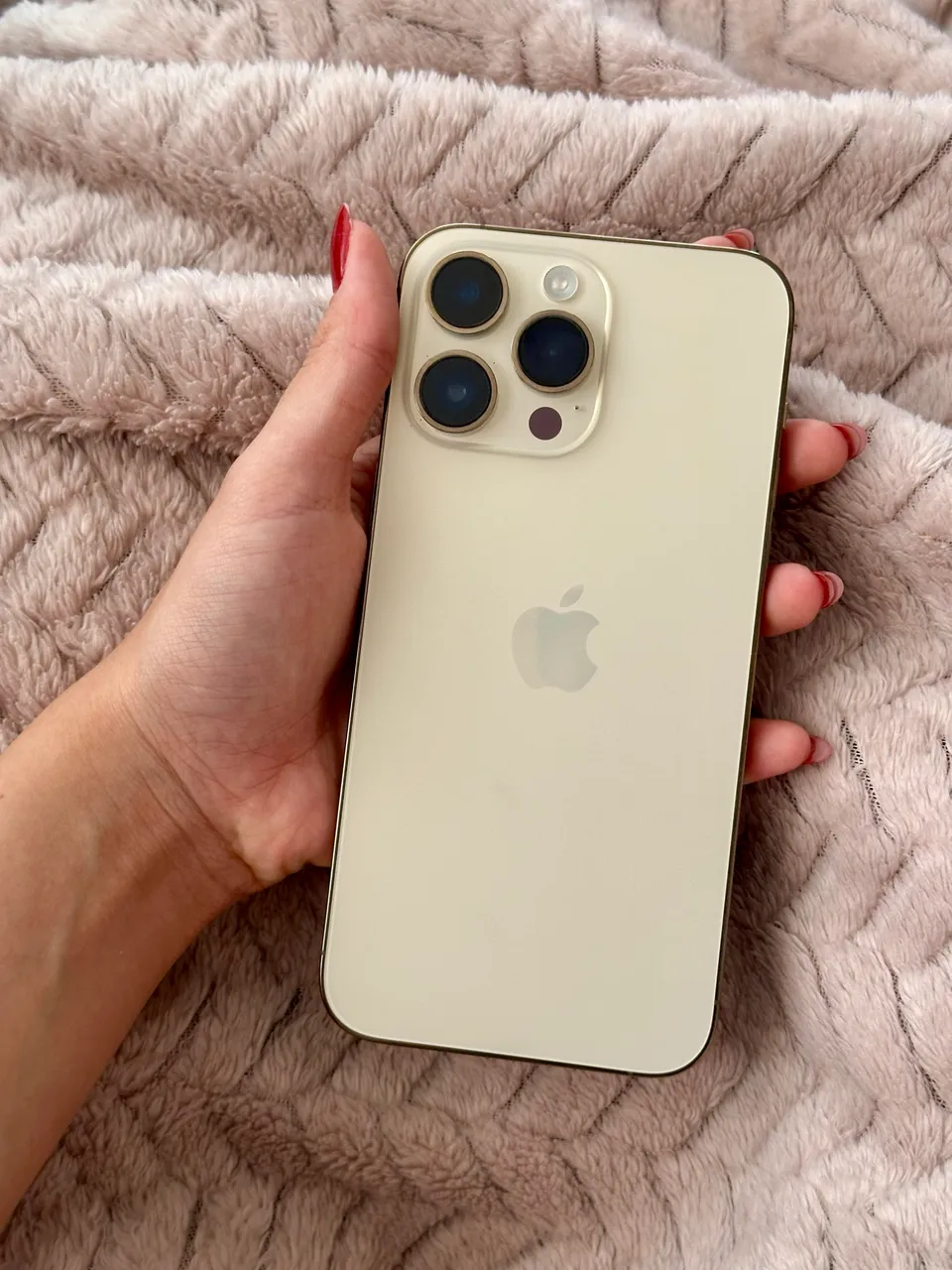 IPhone 14 Pro Max 256gb Gold - Celulares e Smartphones - Sapucaia