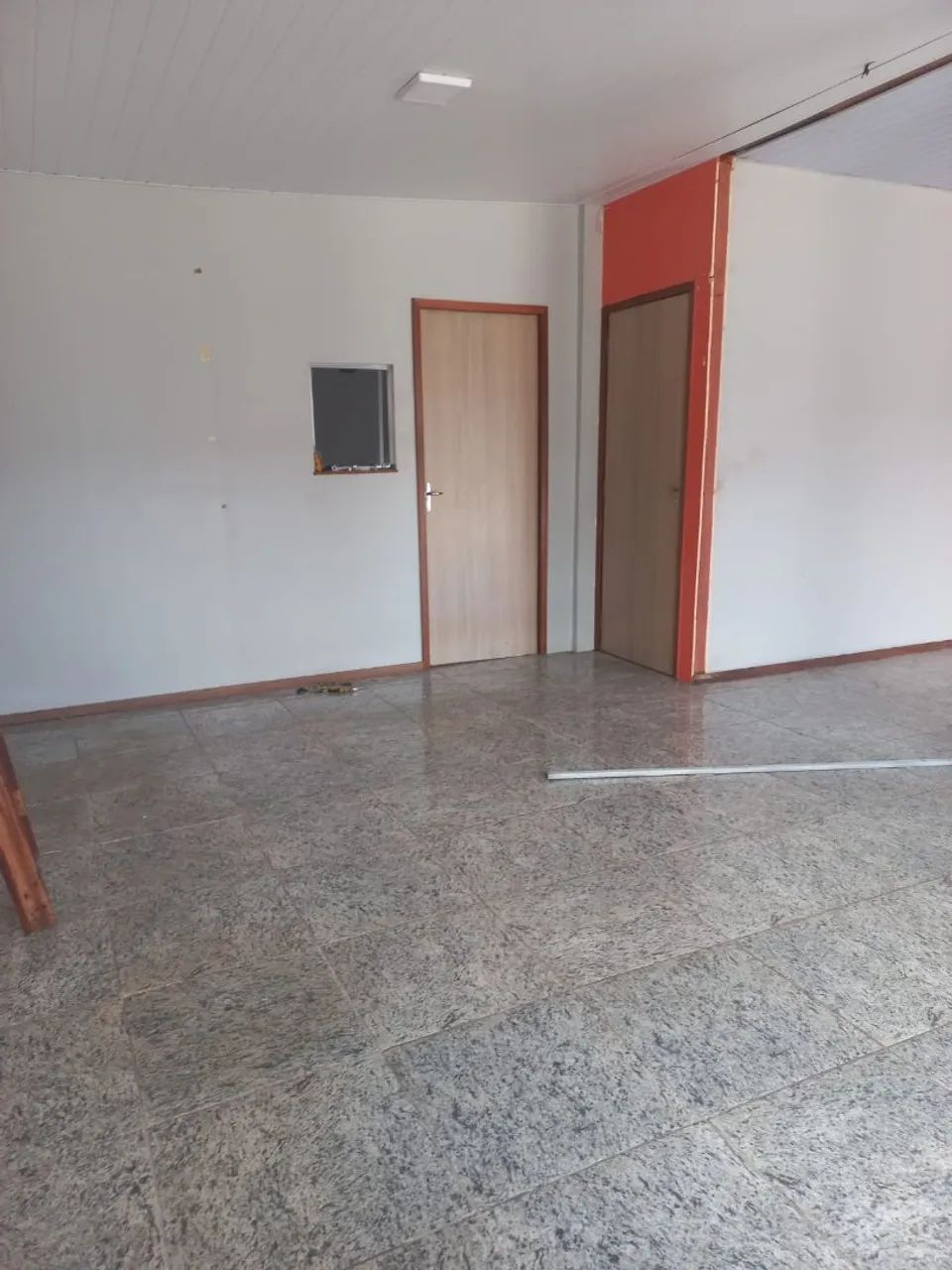 ?Aluga-se um Ponto Comercial ? - Foto 3