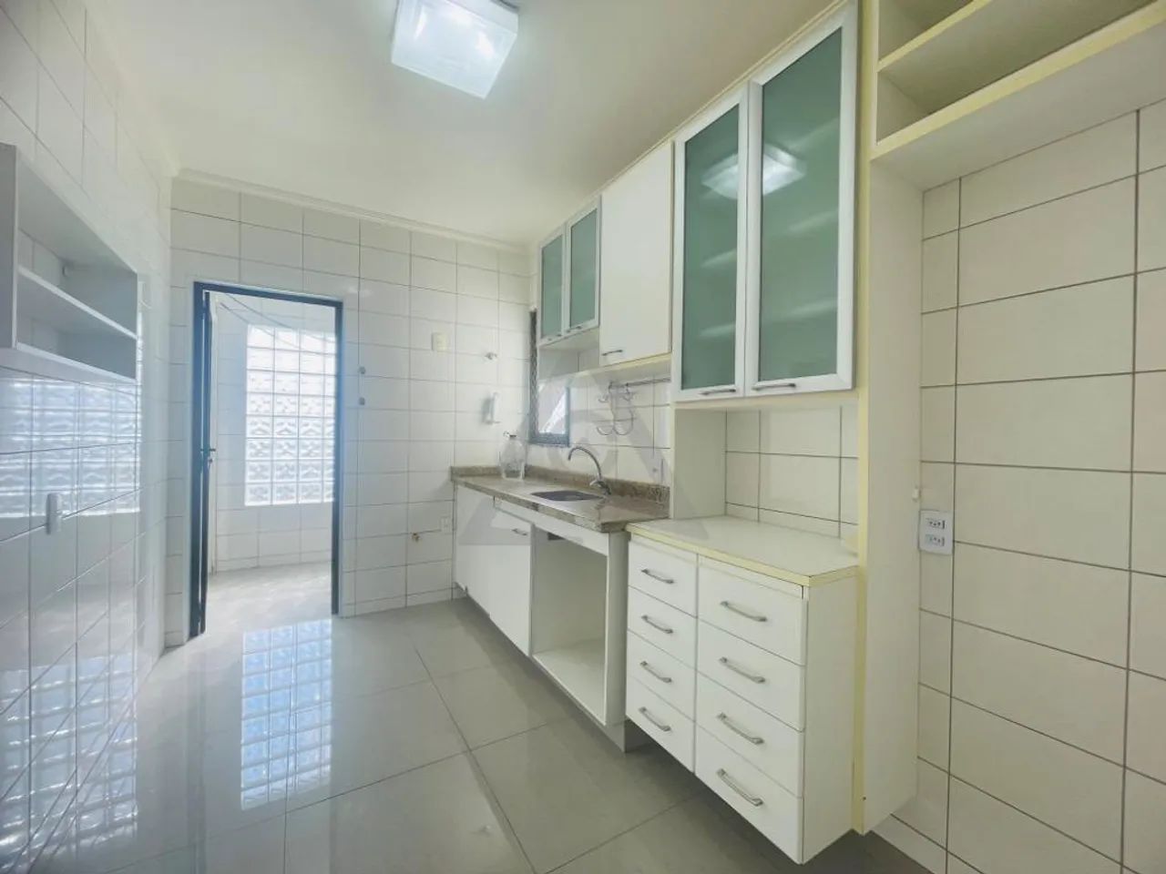 Apartamento para alugar em Campinas, Parque Prado, com 2 quartos, com 76 m² - Foto 3