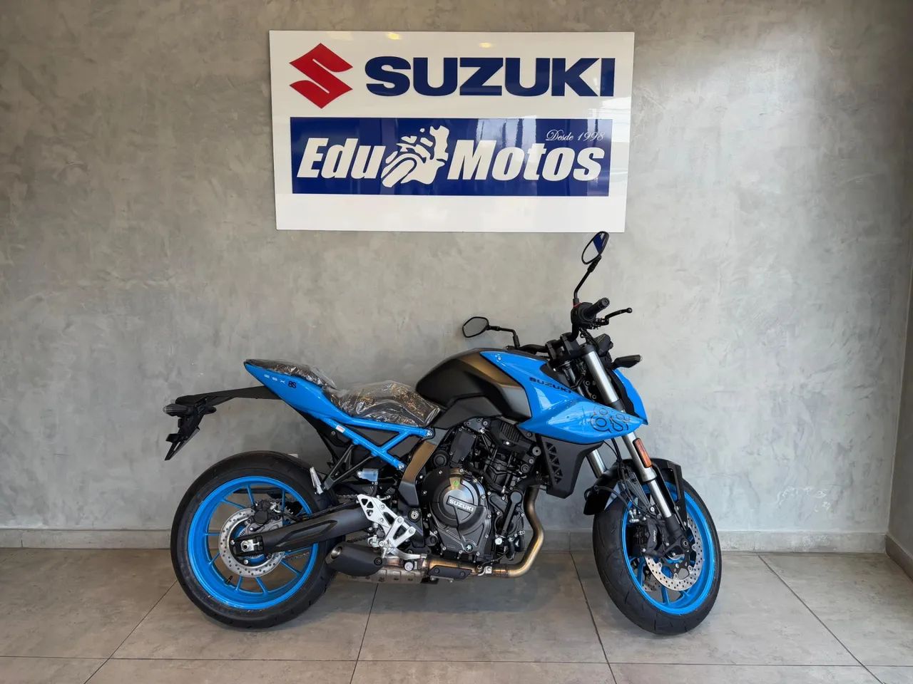 Suzuki GSX-8S
