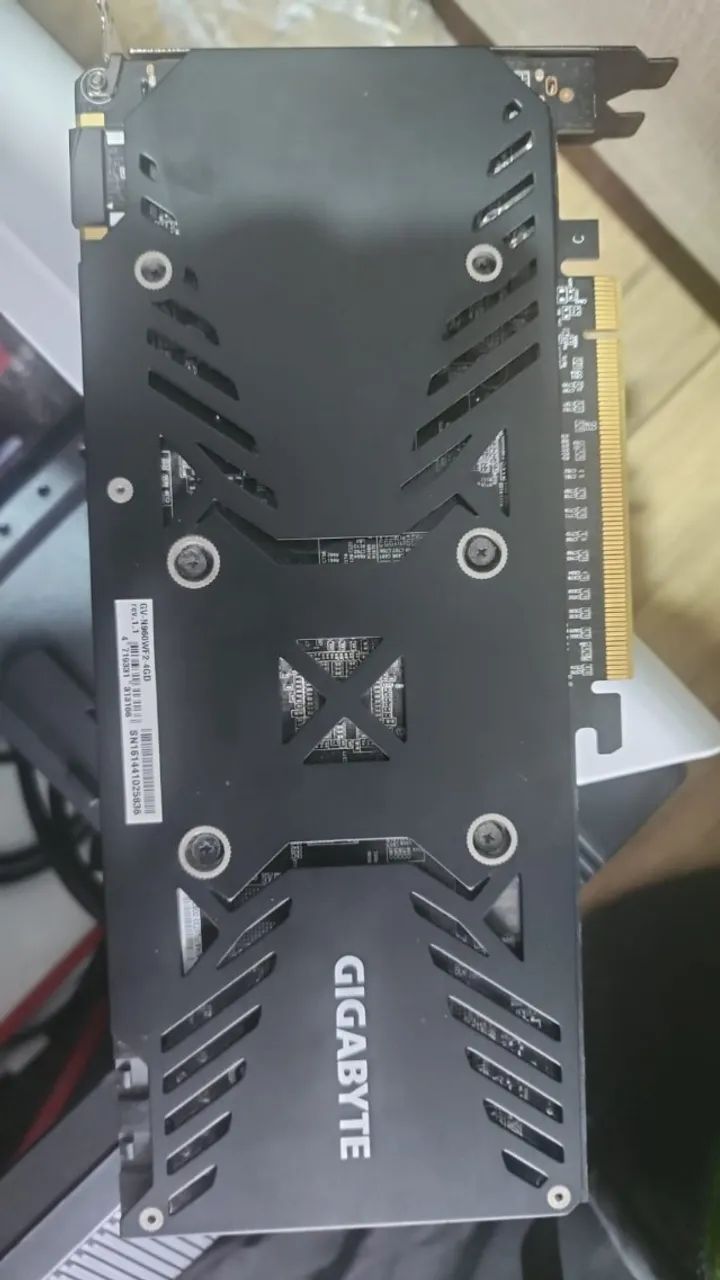 Placa de vídeo Gigabyte GeForce GTX 960 WindForce 2X OC 4GB de VRAM - Foto 2