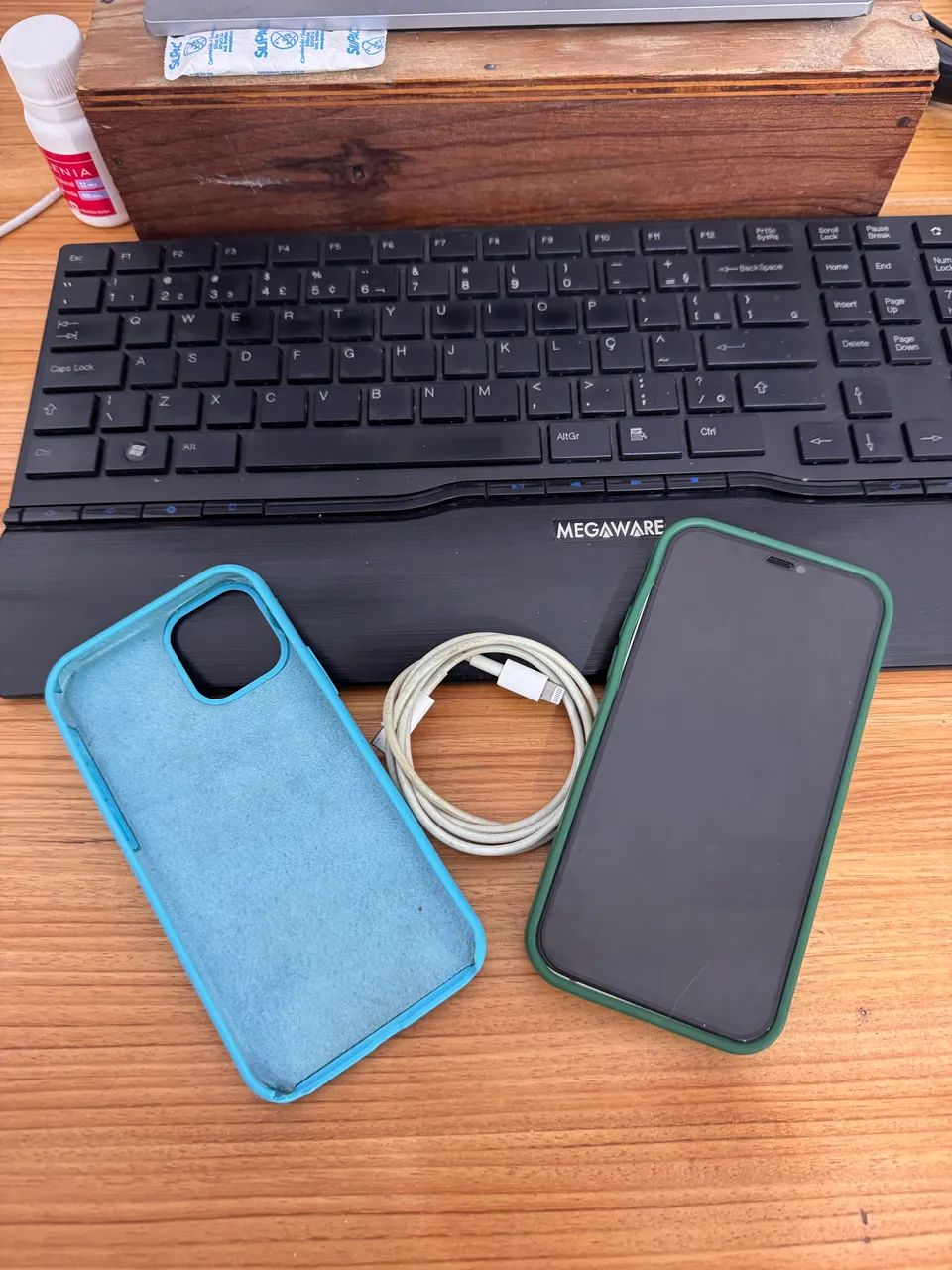 Iphone 12 - Foto 4