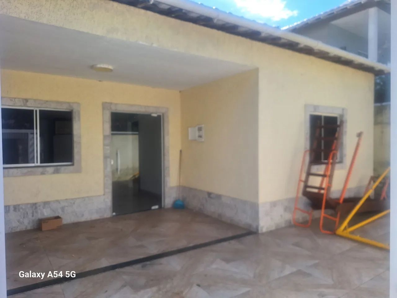 Alugo casa térreo  com quintal  - Foto 2
