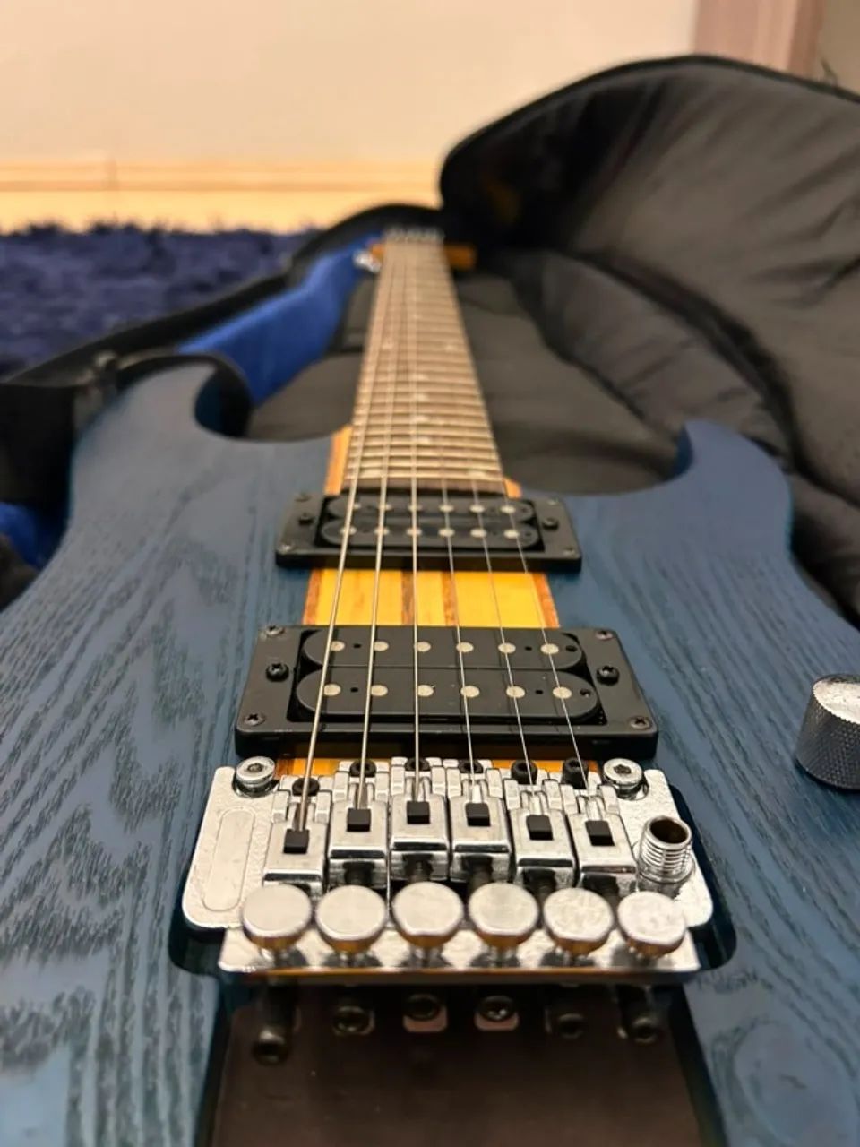 Guitarra Eagle-EGT Neck Trought - Foto 4