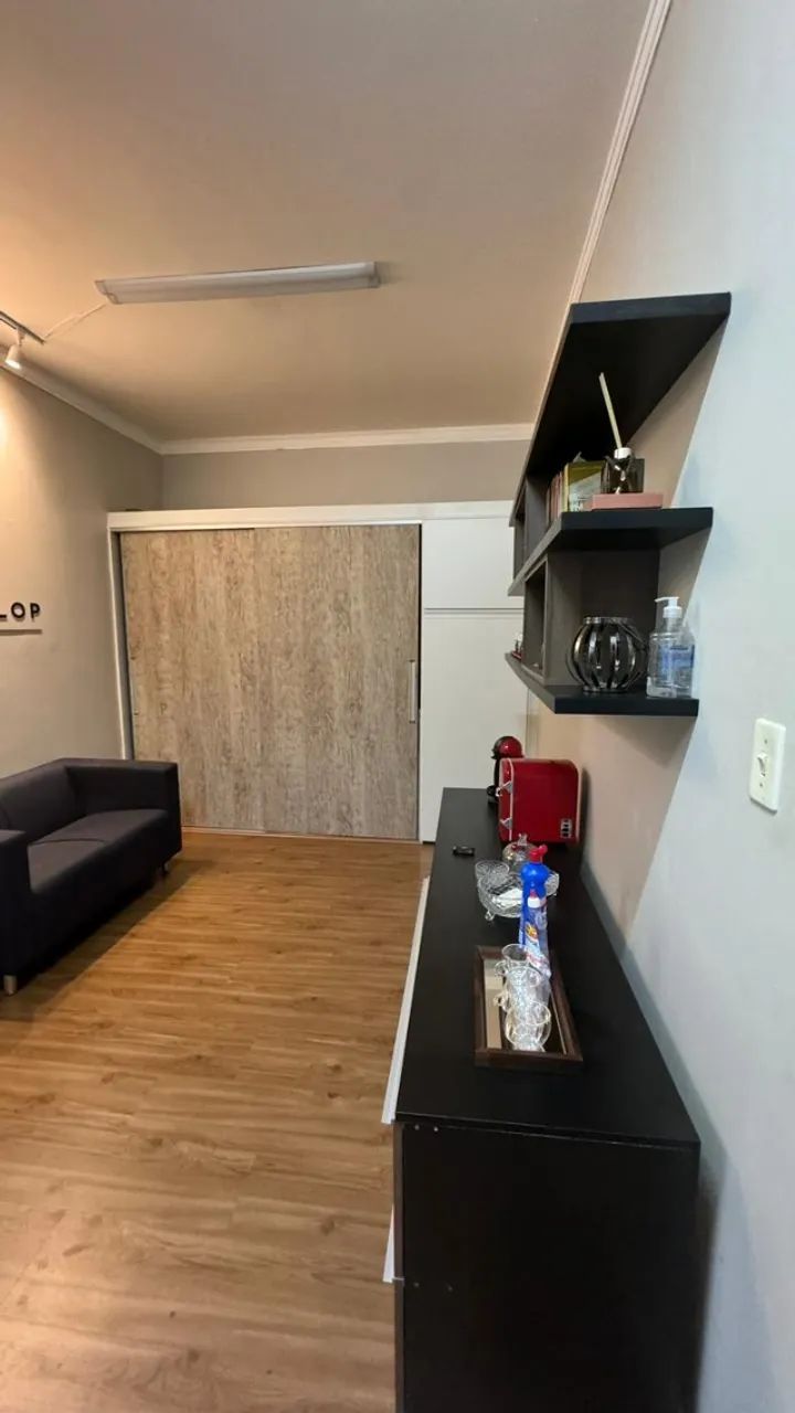 ALUGO SALA COMPLETA DE ESCRITÓRIO