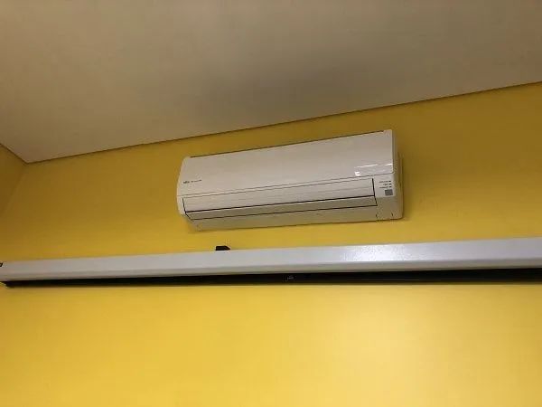 Instalação e limpeza de ar condicionado split. - Foto 3