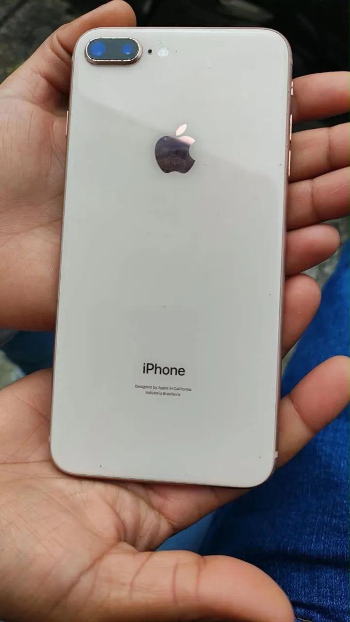 Vando celular iPhone 8 plus 