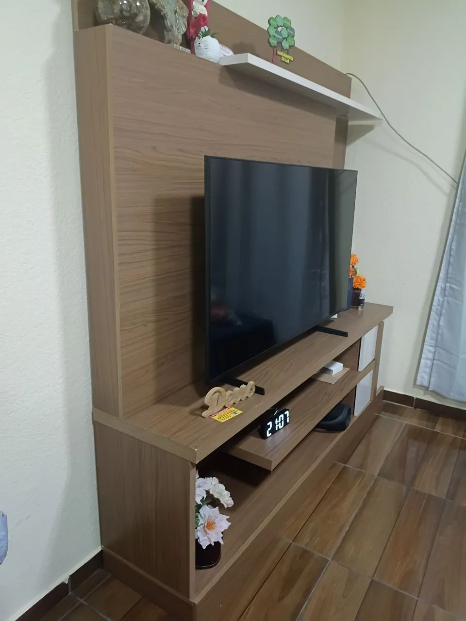 Vendo rack com painel de tv 500,00 - Foto 4