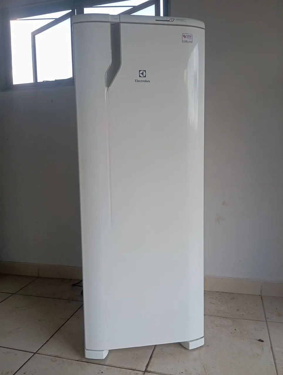 Geladeira Eletrolux frotfe  - Foto 2