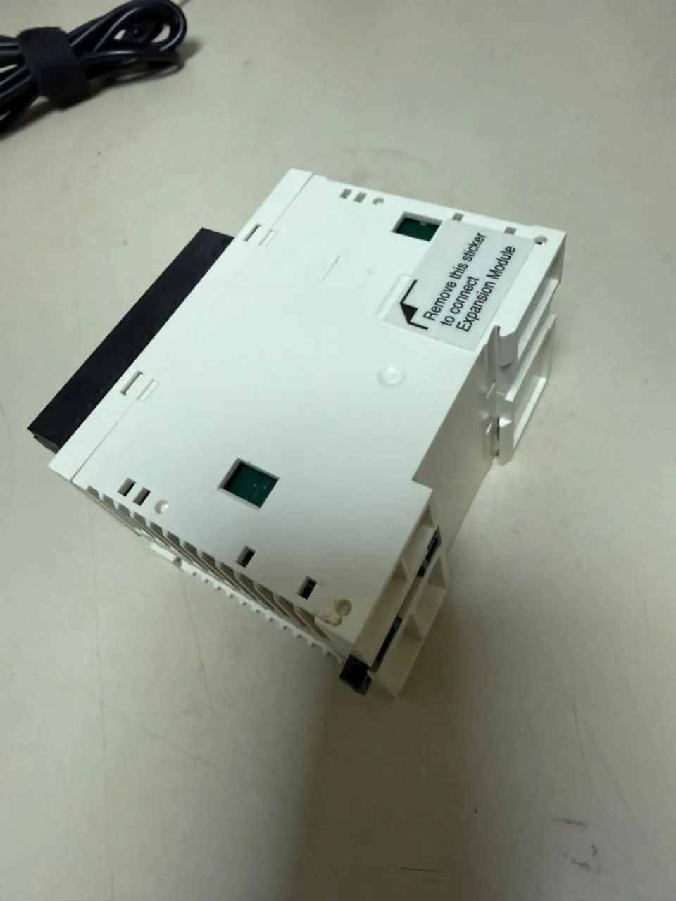 Módulo CANopen Telemecanique Schneider OTB1C0DM9LP 24VDC - Foto 3