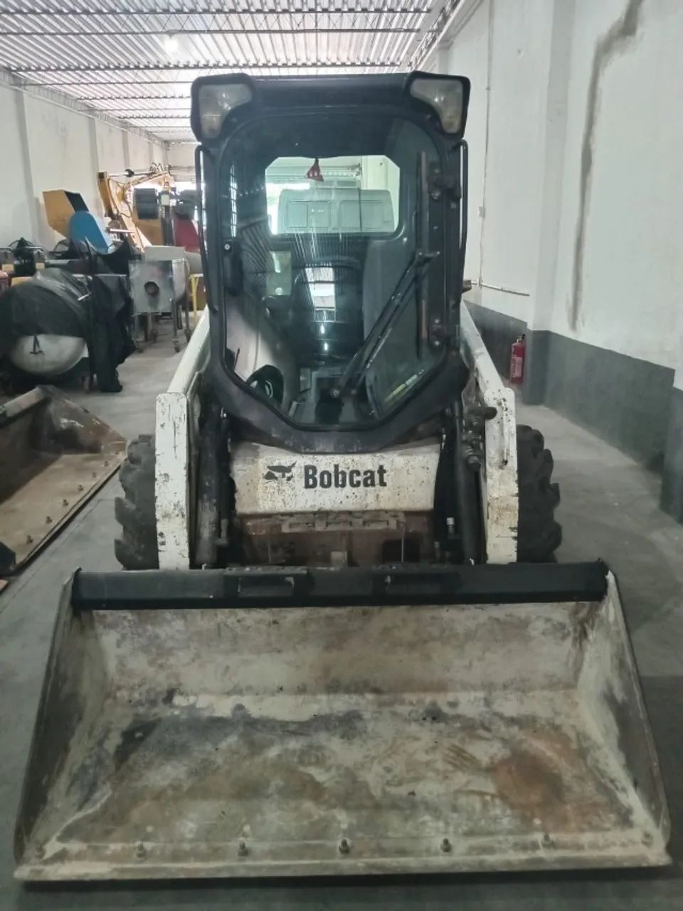 BOBCAT MINI CARREGADEIRA S450