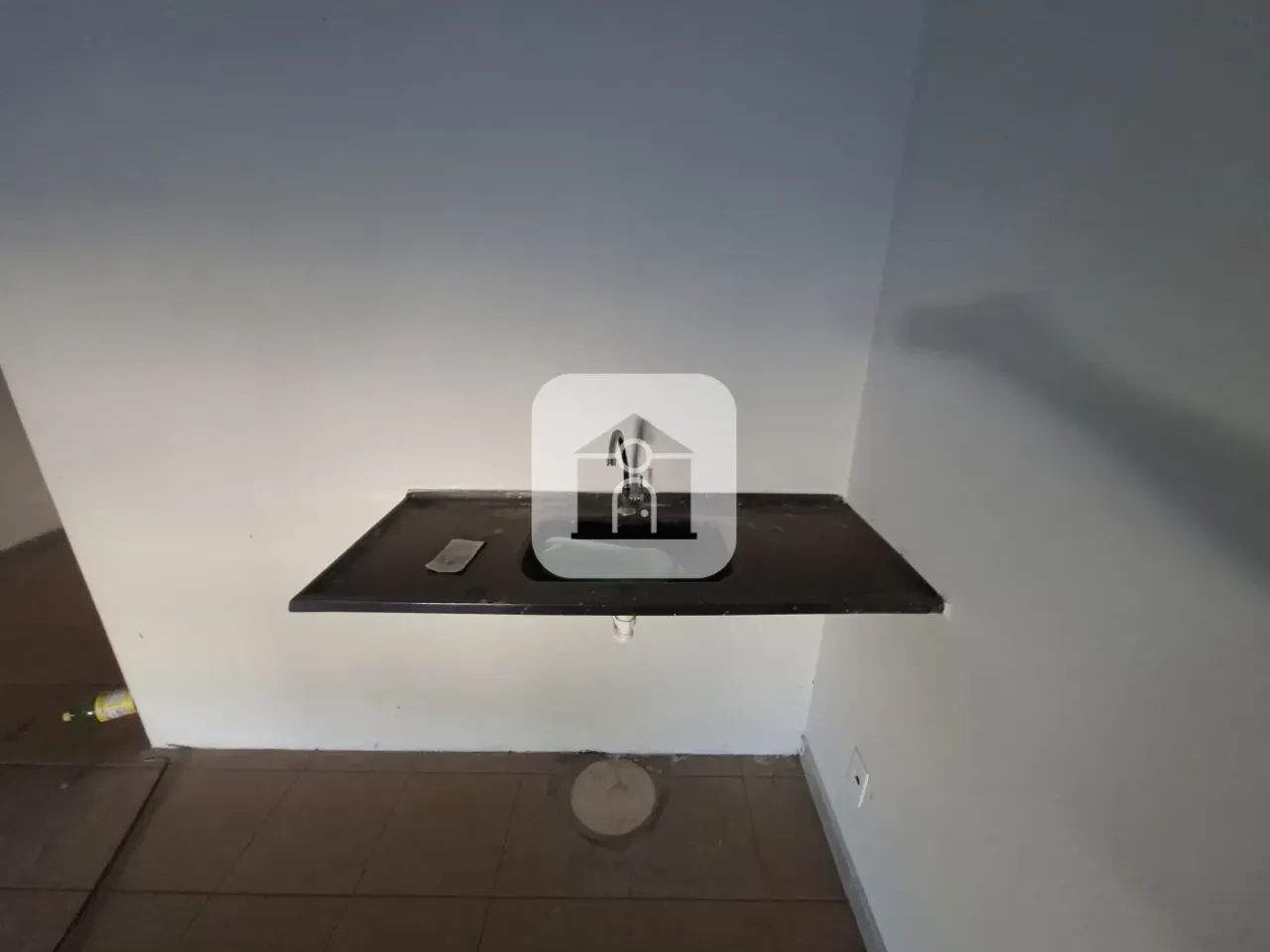 Cômodo comercial para locação bairro Bom Jesus - Foto 5