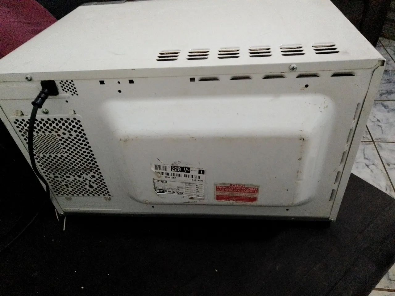 Microondas Eletrolux 220v - Foto 4