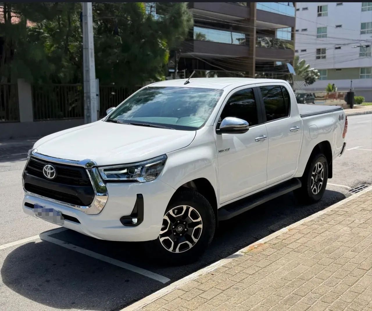Toyota Hilux CD 4X4 2.8 DIESEL MEC. 2021