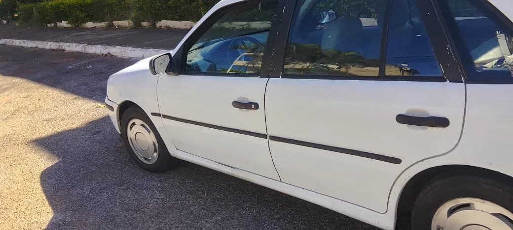 Volkswagen Gol Geração III Plus 1.0 MI 16V Gasolina Mec. 4P 2000