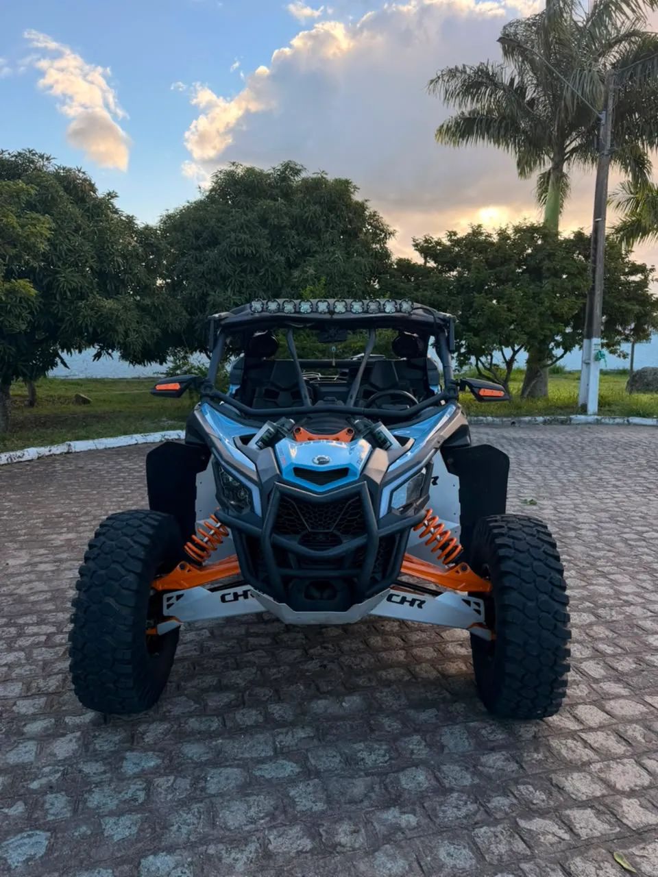UTV Can-Am Maverick X3 Rs 200hp  - Foto 5