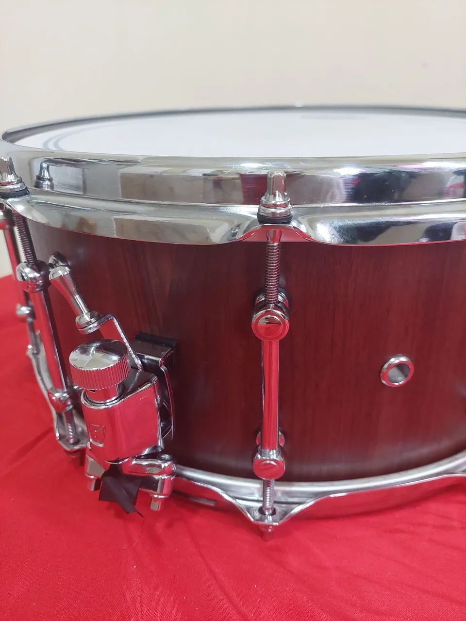 Caixa Tama SLP 14 x 6,5 em Walnut Black - Raríssima  - Foto 2