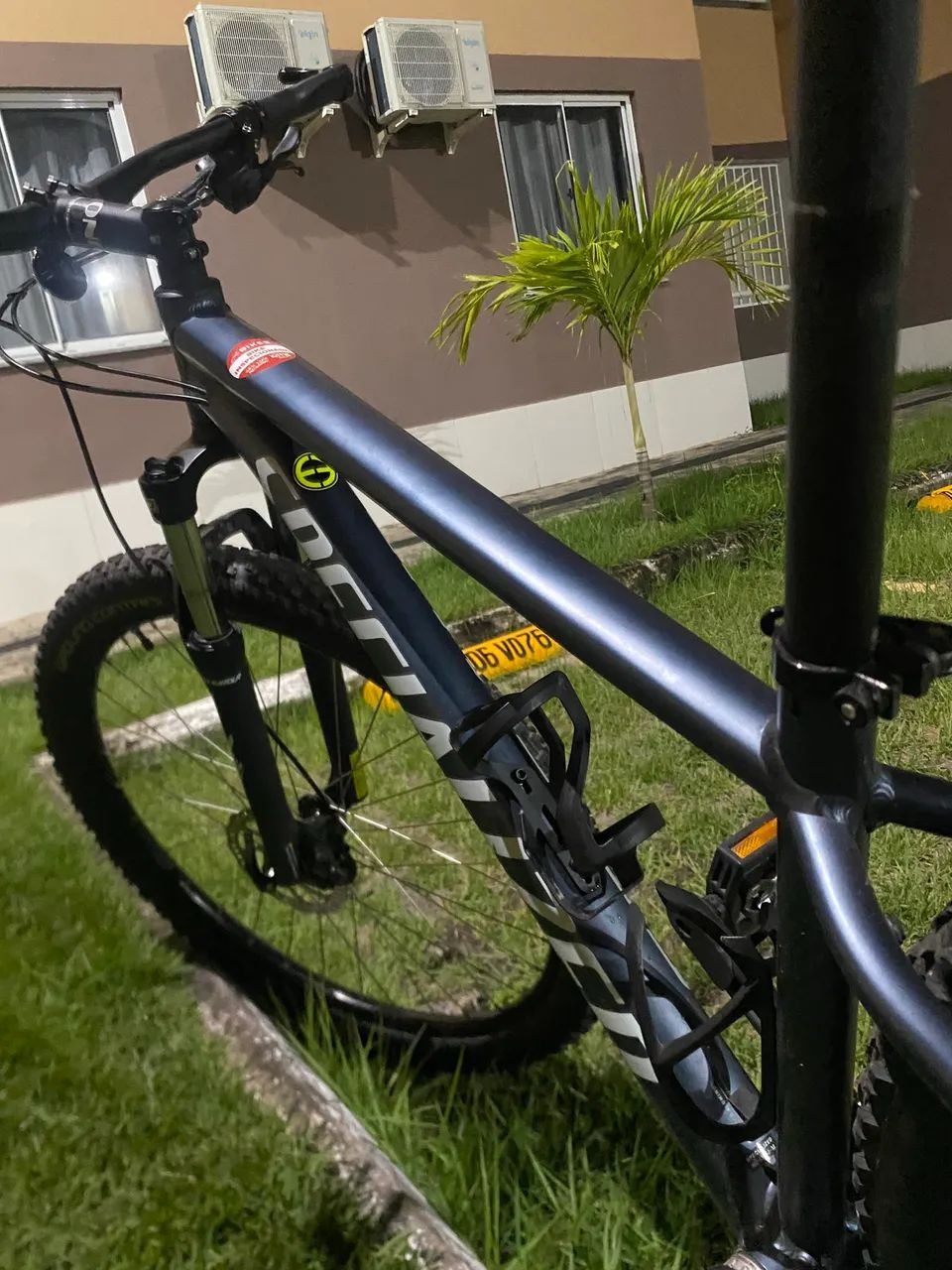 Bicicleta Specialized Aro 29 - Foto 2