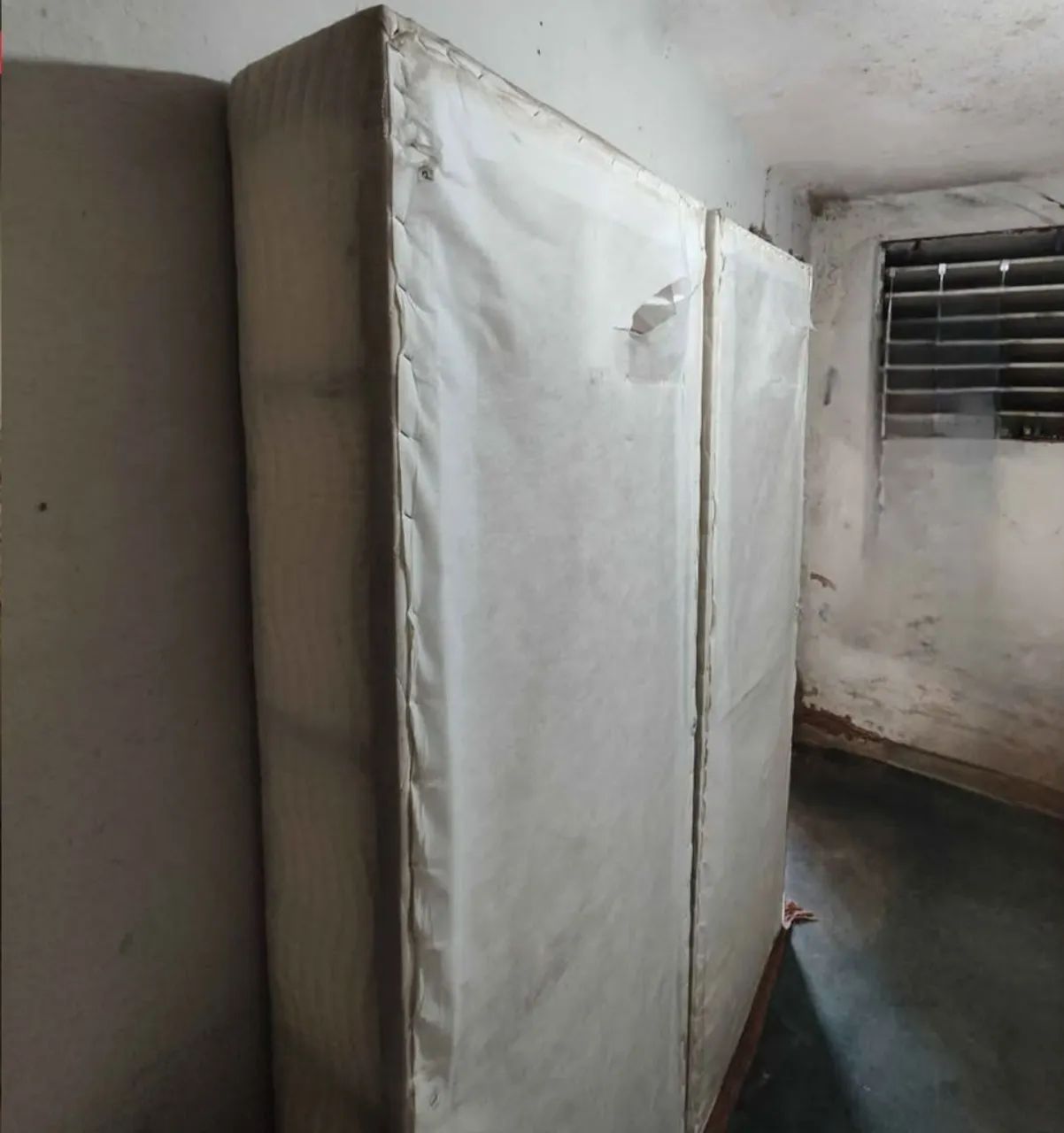 Queen-Size Base Box (DONATION)
