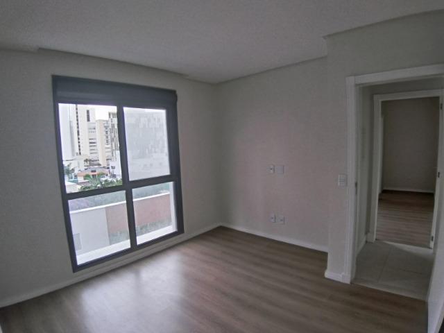 Apartamento 2 Suítes 97 M².Sacada com Churrasqueira, Lavabo, 1 Vaga no Centro - Foto 18