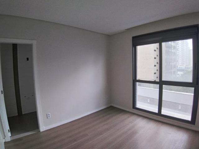 Apartamento 2 Suítes 97 M².Sacada com Churrasqueira, Lavabo, 1 Vaga no Centro - Foto 16