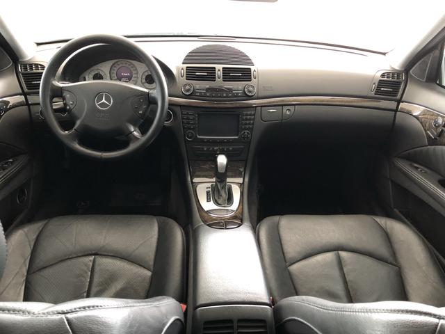 Mercedes-Bens E 320 ano 2004 impecável - Foto 10
