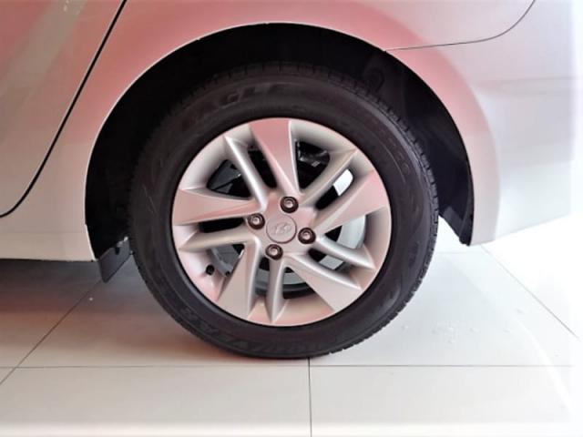 HYUNDAI HB20 PREMIUM 1.6 FLEX 16V AUT. 2015 - Foto 15