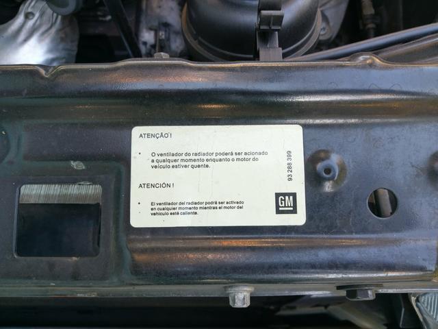 Gm Corsa Hatch 1.8 2008 - Foto 7