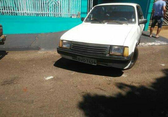 Vendo e troco Chevette 1.6