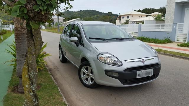 Vendo Fiat Punto Attrative 1.4 8v Fire