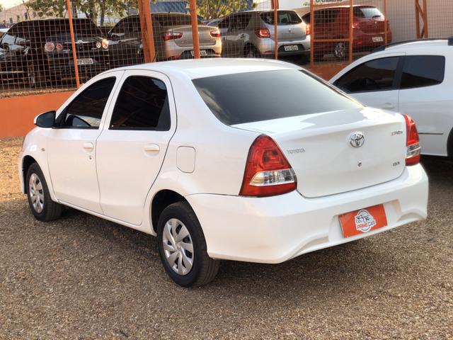 Toyota - Etios 1.5 X Sedan - Automático 2018 - Foto 8