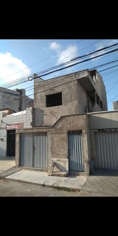 Vendo prédio duplex na Aldeota