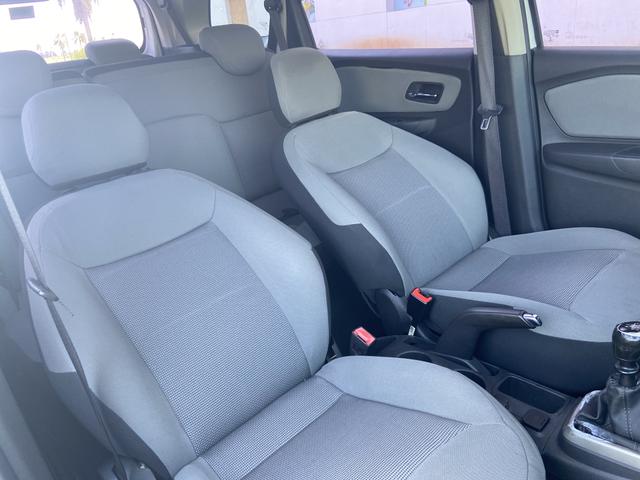 SPIN LTZ 1.8 Manual 2016 com 7 lugares - Foto 8