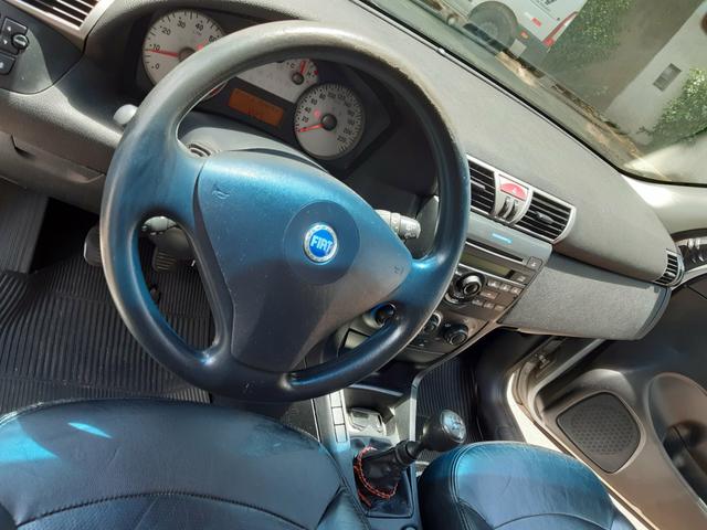 Fiat Stilo 2007 1.8 8 válvulas Flex - Foto 8