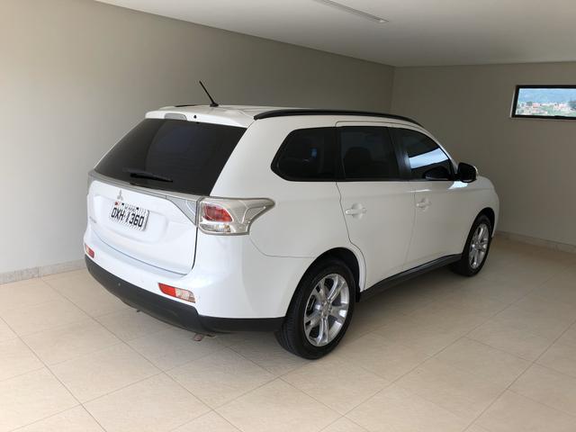 Mitsubishi Outlander - Foto 2