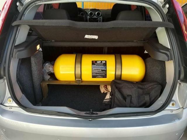 Ford fiesta com GNV ideal para Uber - Foto 4