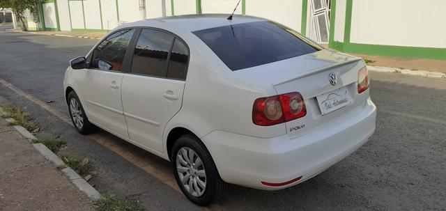 Polo sedan 1.6 2011/12 - Foto 6